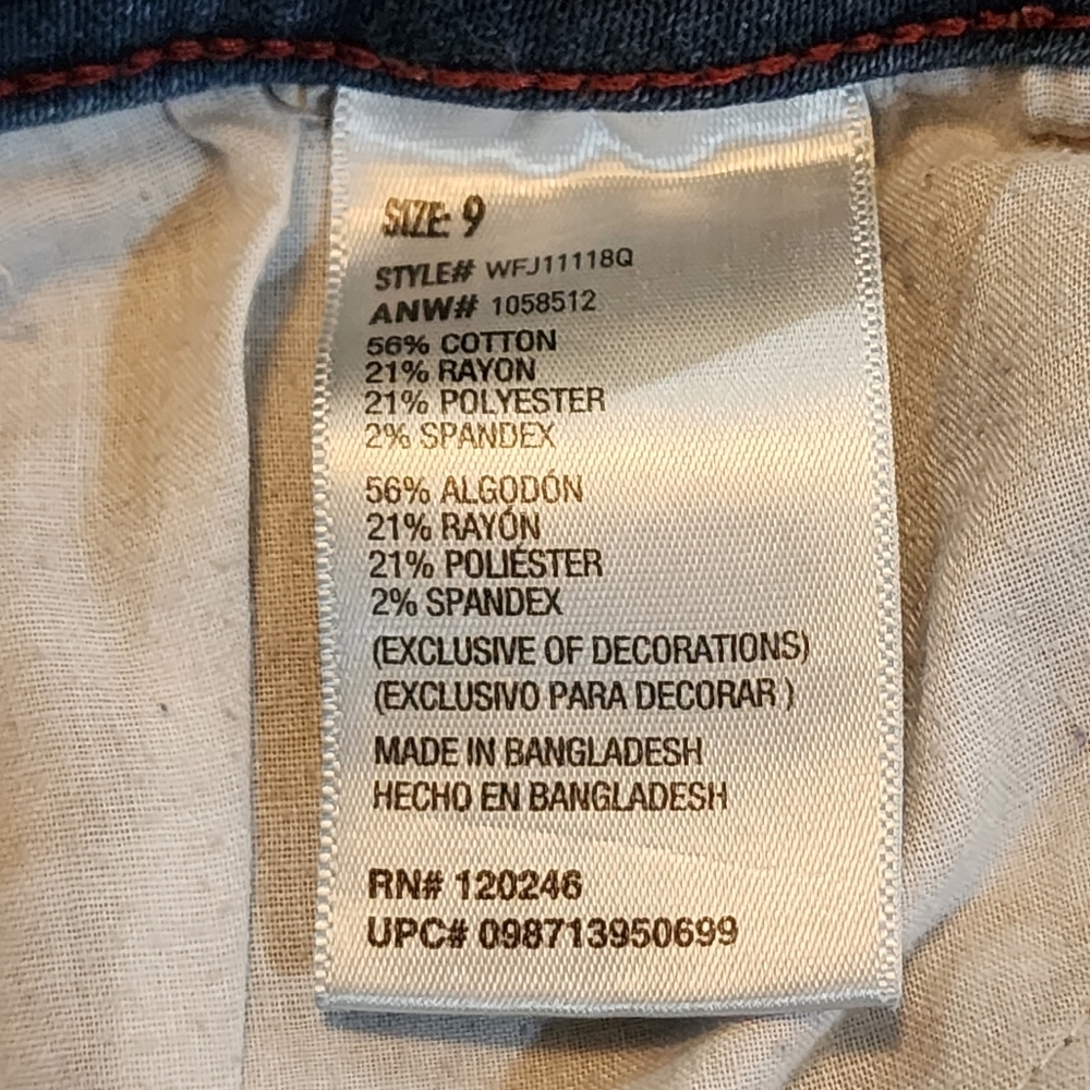 Wallflower Denim Jean shorts Size 9 - Picture 12 of 16